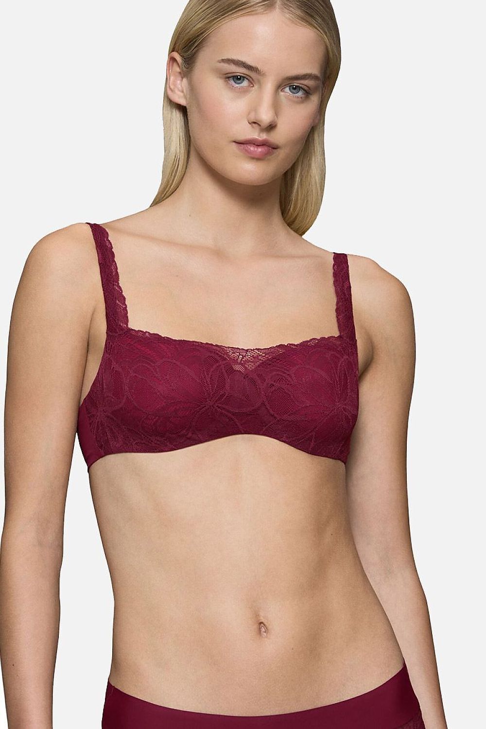 Braceless bra model 230001 Triumph